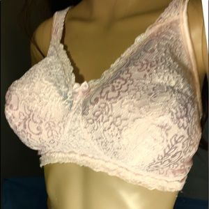 👙Playtex 18 Hr Pink Bra 42C *Worn Twice”👙